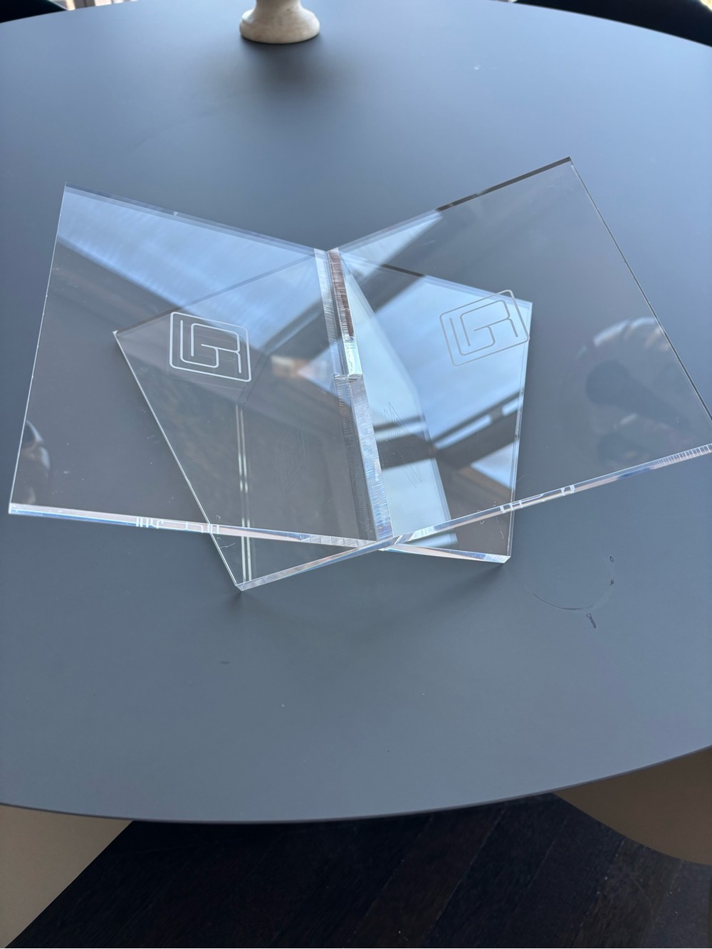 Large Clear Acrylic Book Stand